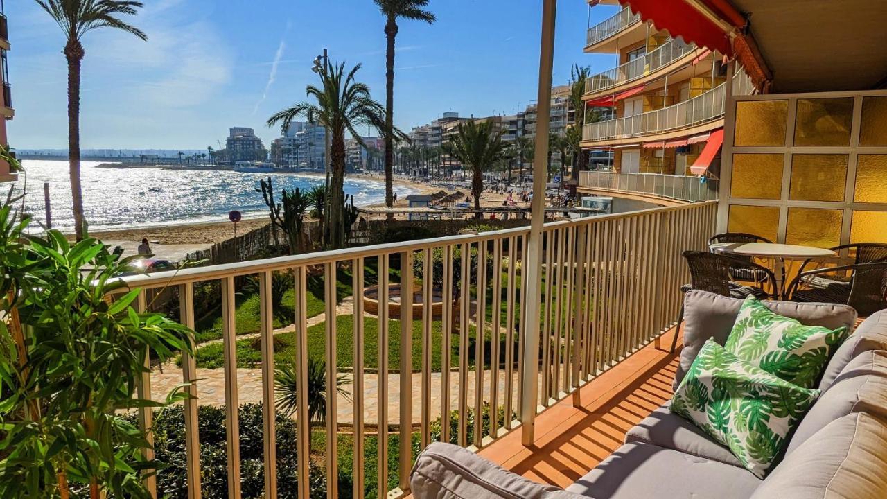 Garden Beach Apartment Torrevieja Bagian luar foto