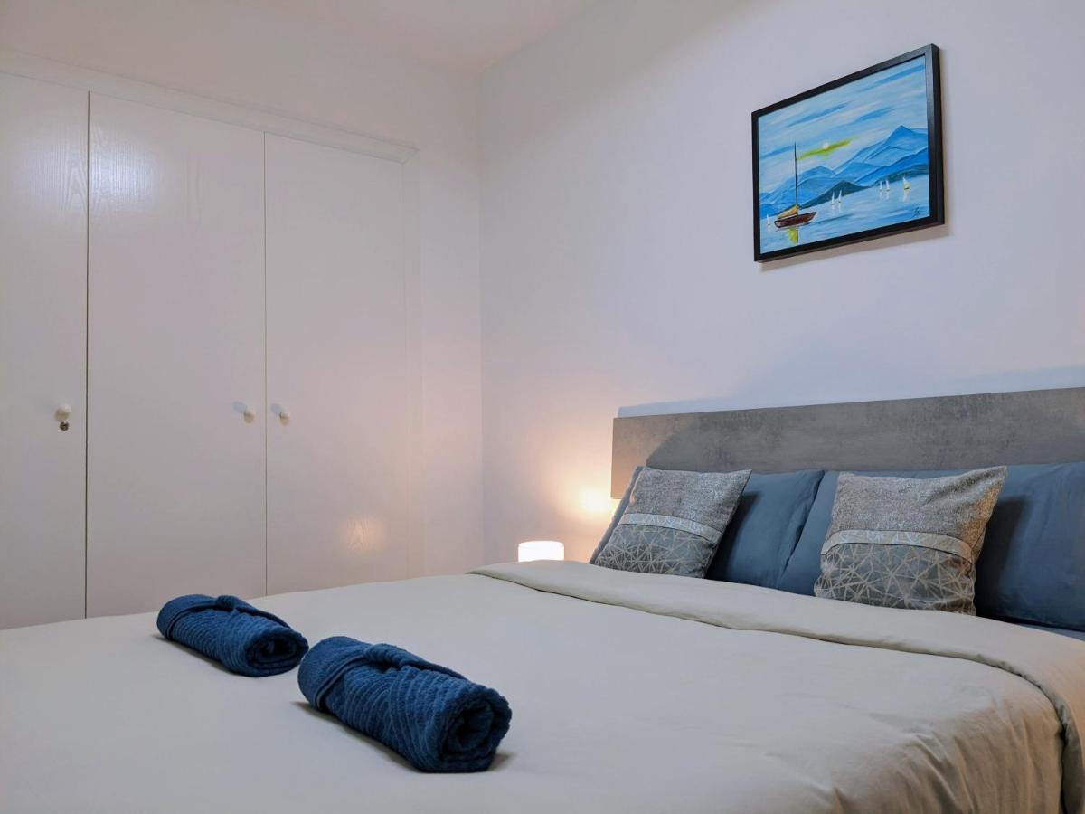 Garden Beach Apartment Torrevieja Bagian luar foto